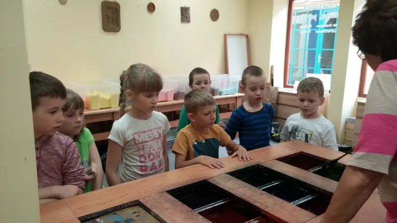 Projekt Řemesla - ve svíčkárně Rodas