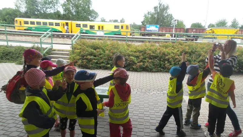 Včelky ve Šťastné zemi