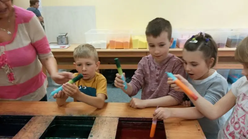 Projekt Řemesla - ve svíčkárně Rodas