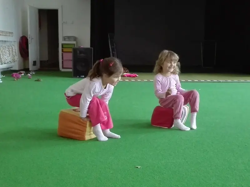 Oranžoví v září