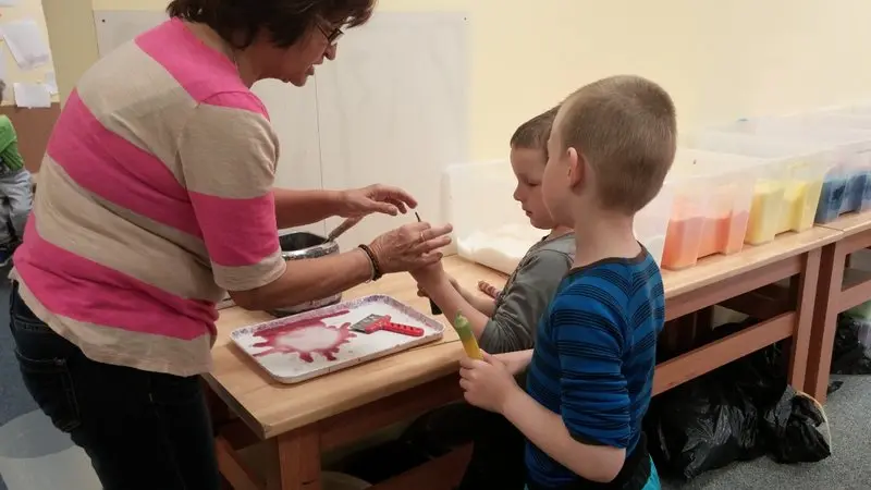 Projekt Řemesla - ve svíčkárně Rodas