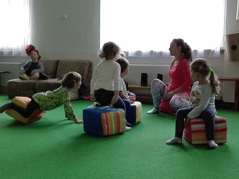 Oranžoví v září