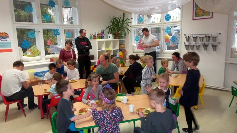 Vánoční tradice ve školce - tradiční akce pro rodiče s dětmi