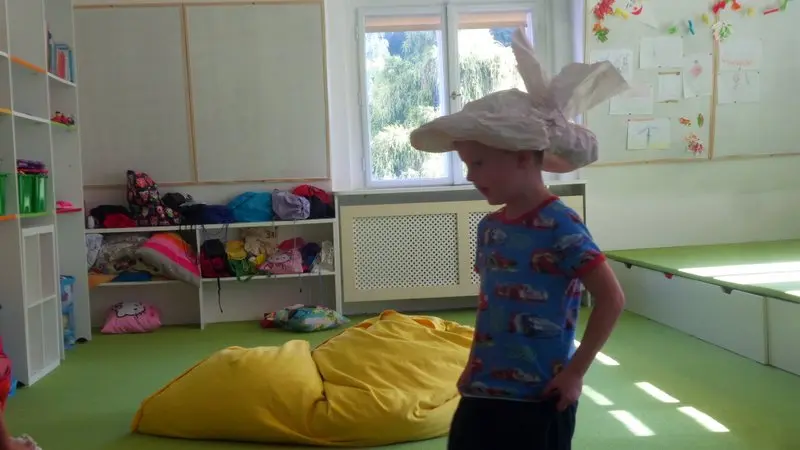 Skákal pes - dramatizace písničky