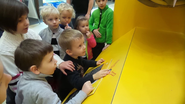 Na výstavě o včelách