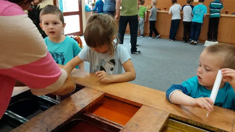 Projekt Řemesla - ve svíčkárně Rodas