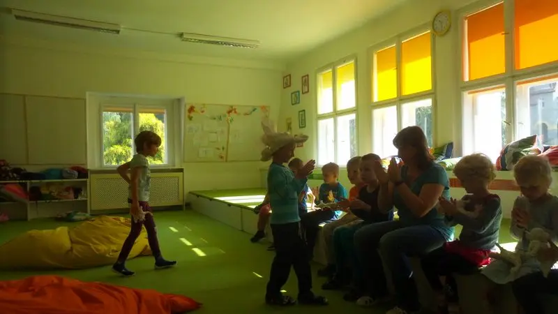 Skákal pes - dramatizace písničky