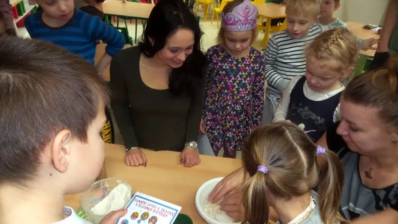 Vánoční tradice ve školce - tradiční akce pro rodiče s dětmi