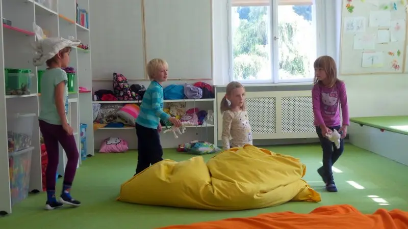 Skákal pes - dramatizace písničky