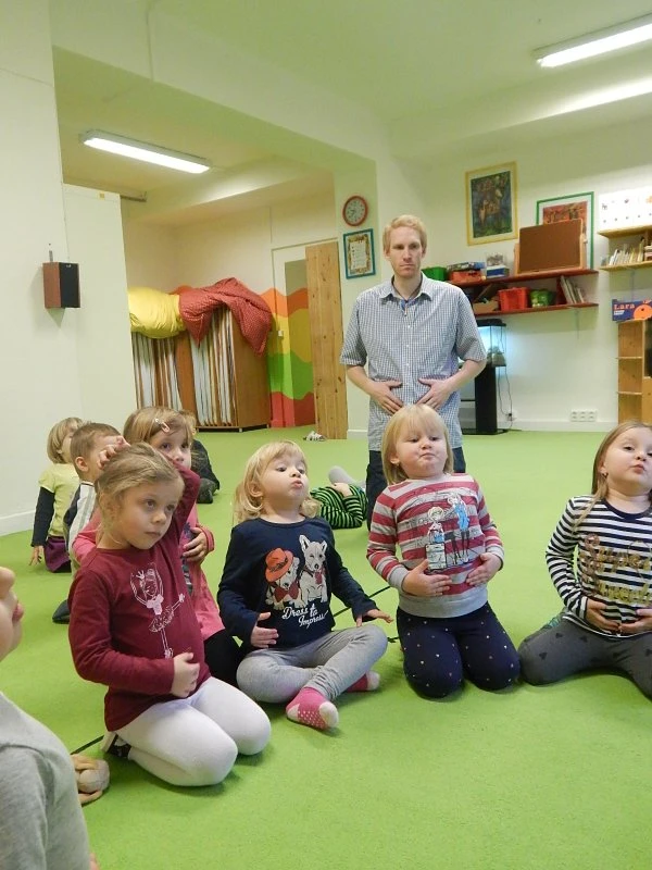 Jóga smíchu - oranžovky