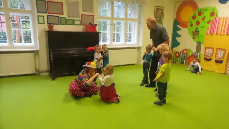 Klaun Kvítko přišel do školky