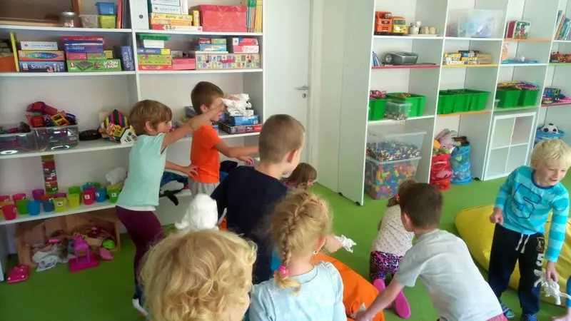 Skákal pes - dramatizace písničky