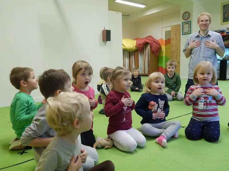 Jóga smíchu - oranžovky