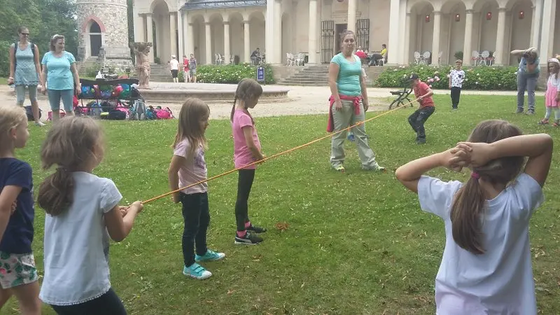 Za pokladem rytířů kulatého stolu