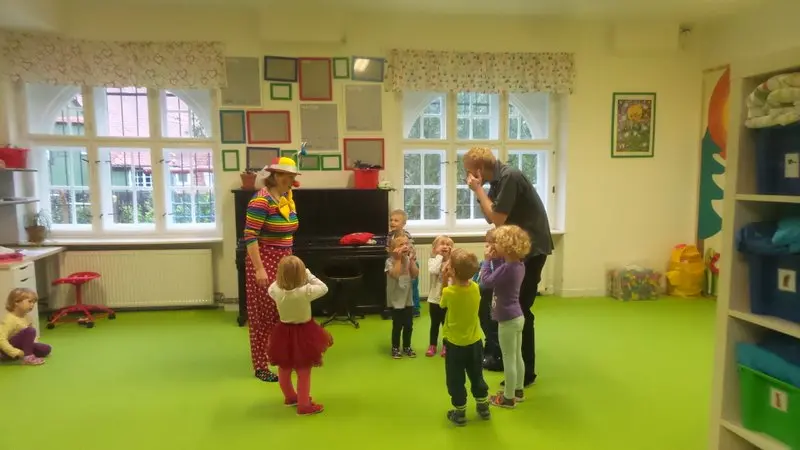 Klaun Kvítko přišel do školky