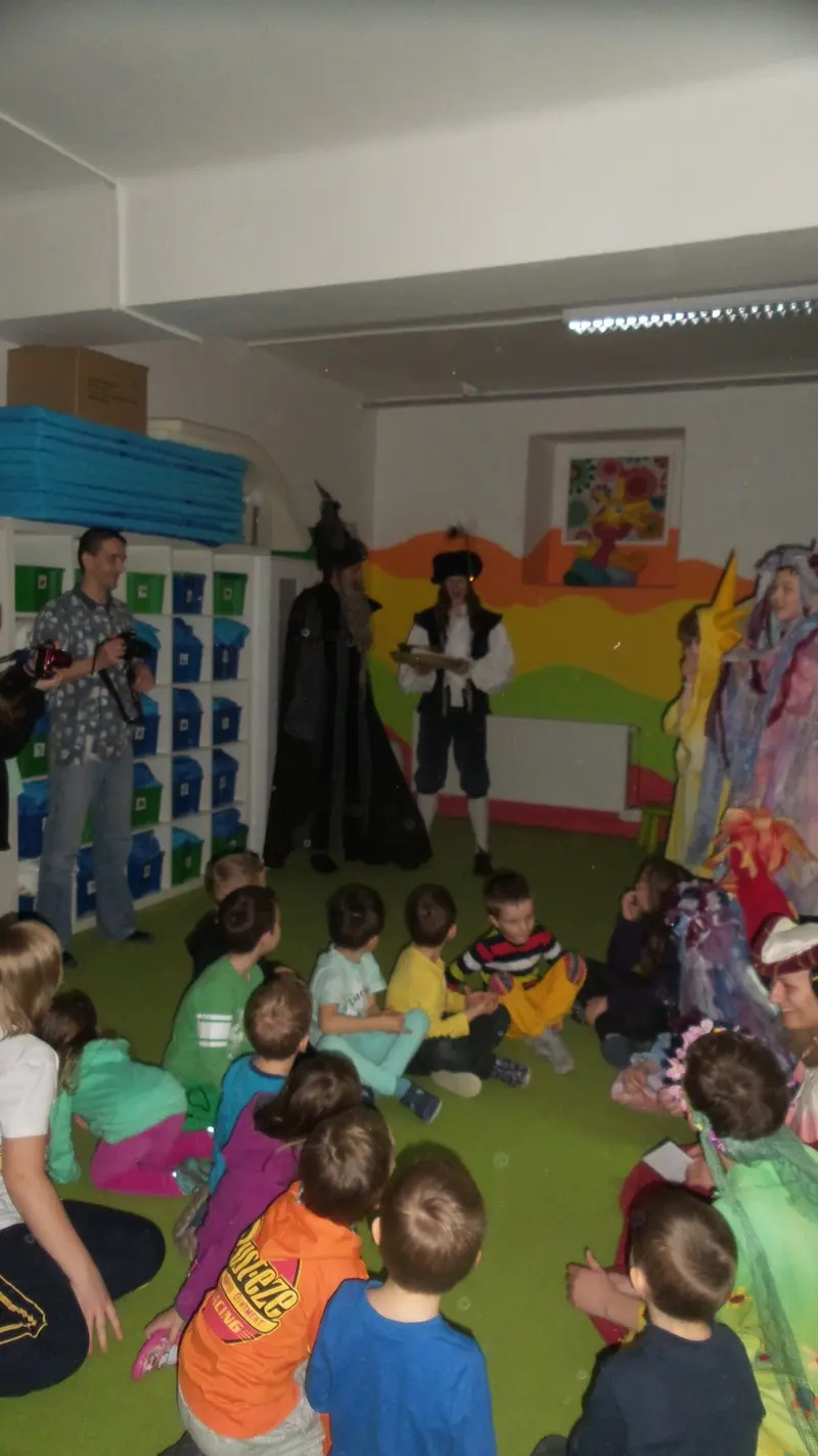 Noc s Andersenem - Na hradě Bradě