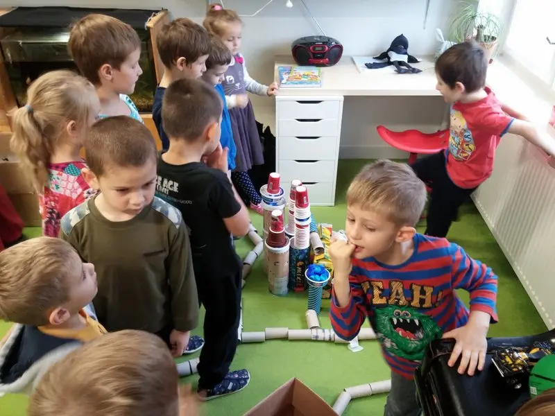 ...zřím město veliké...