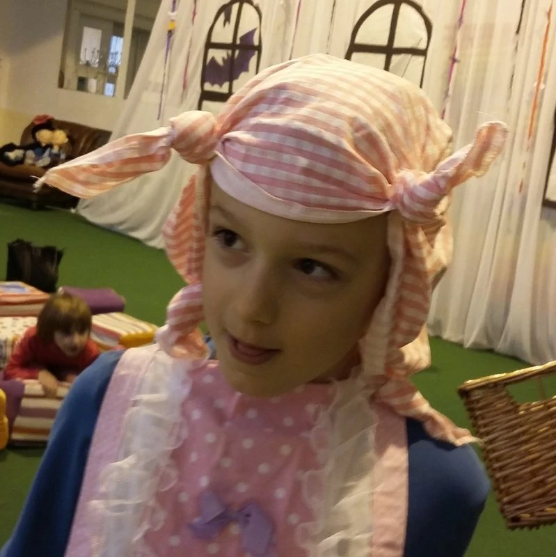Pohádka o kouhoutkovi a slepičce